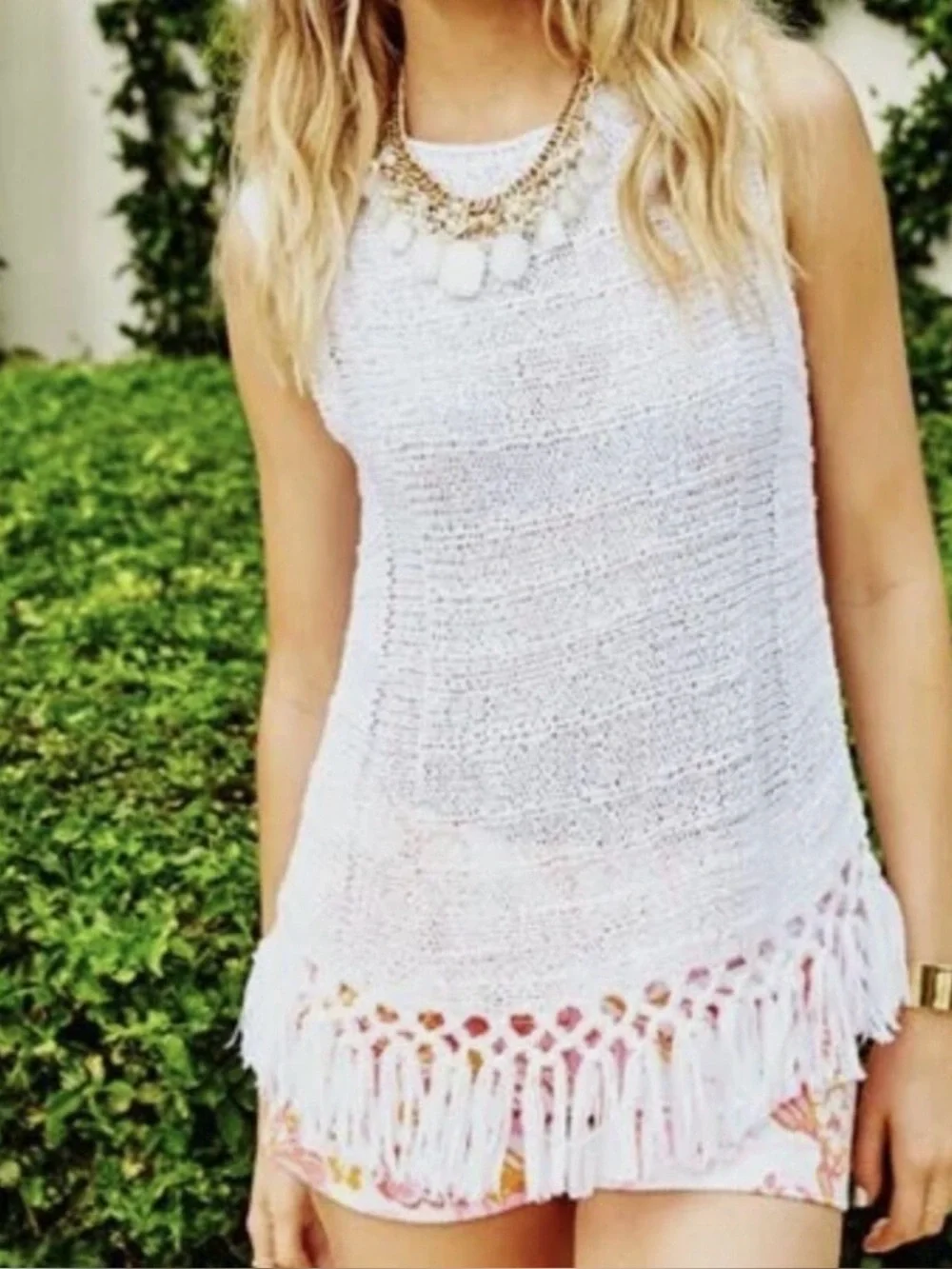 Lilly Pulitzer Luca Sleeveless Fringe Hem Sweater - Size M - Resort White - Picture 2 of 7